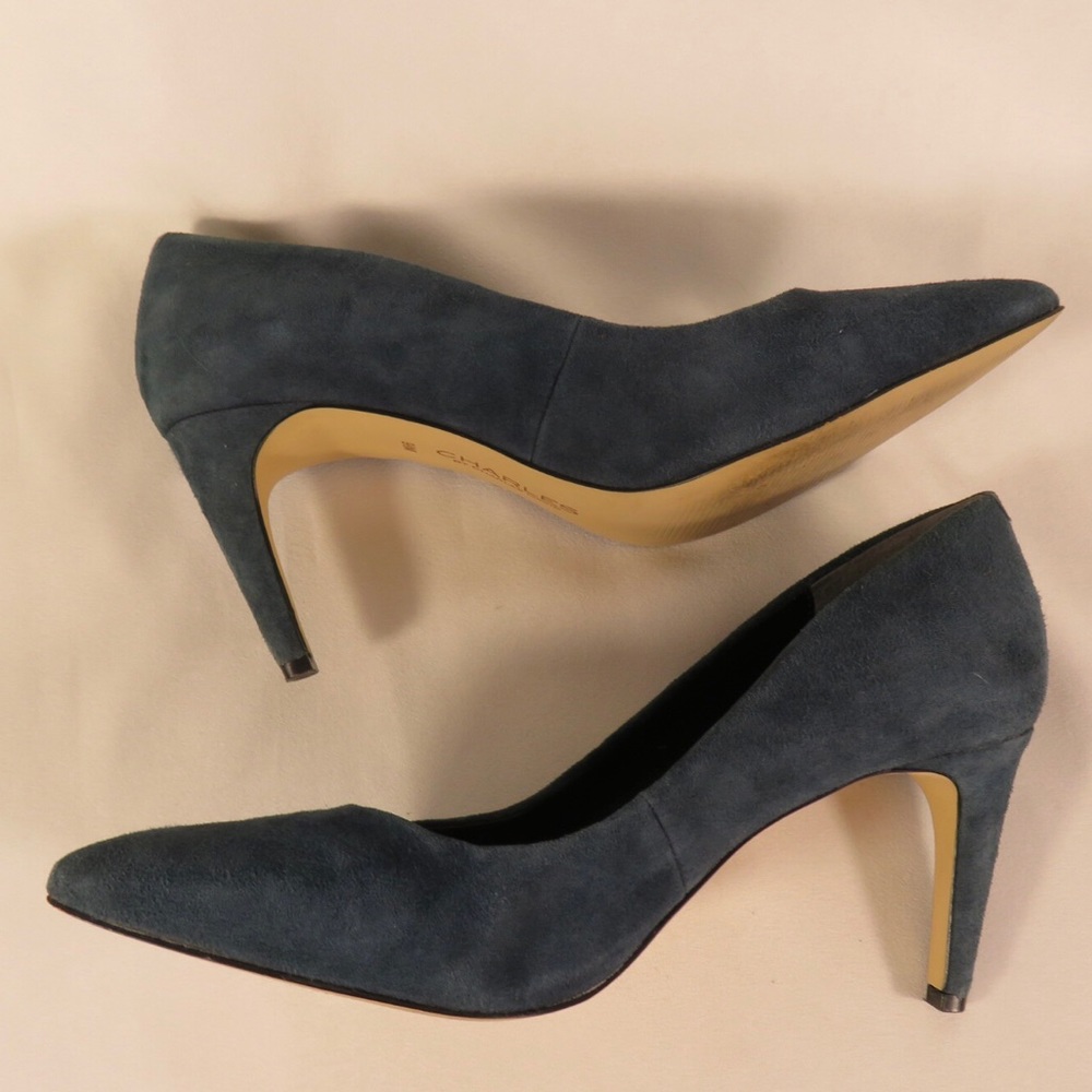 Charles By Charles David Denim Blue Suede Heels Size 9.5 Medium
